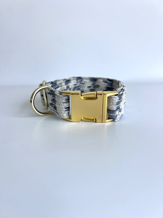 Collier Slow